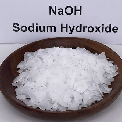 Het Natriumhydroxyde van NaOH van CAS 1310-73-2 Industrieel 98%