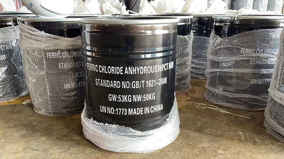 50 kg/trommel FeCL3 ijzerchloride gebruikt voor etsen en waterbehandeling