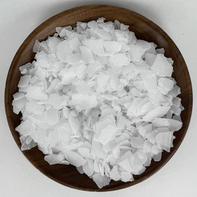 25 KG/BAG 99% zuiverheid Kaustische soda Natriumhydroxide Vlokken Cas 1310-73-2 Voor het maken van papier